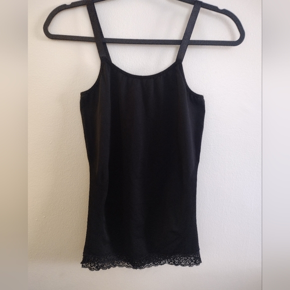 Spaghetti strap tank top - Picture 1 of 5